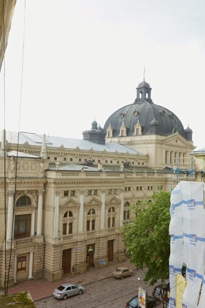 Apartments On Prospekt Svobody 24 Lviv Exterior foto